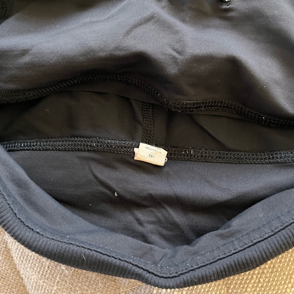 Lululemon crop leggings - Picture 5 of 6